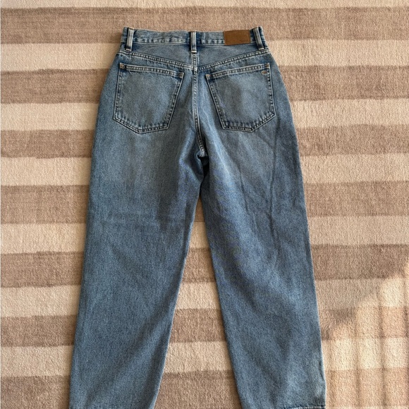 Madewell Baggy Straight Jeans - Picture 3 of 4